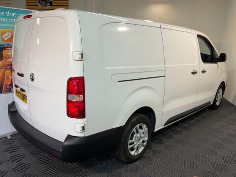 Vauxhall Vivaro 2.0 L2H1 3100 DYNAMIC S/S 121 BHP 6
