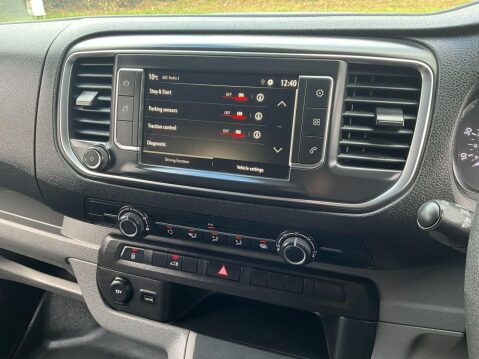 Vauxhall Vivaro 2.0 L2H1 3100 DYNAMIC S/S 121 BHP 23