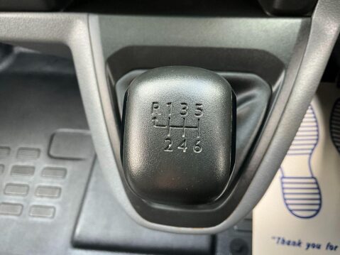 Vauxhall Vivaro 2.0 L2H1 3100 DYNAMIC S/S 121 BHP 30