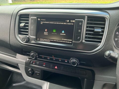 Vauxhall Vivaro 2.0 L2H1 3100 DYNAMIC S/S 121 BHP 28