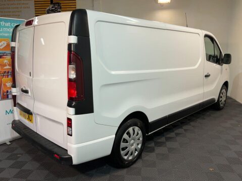 Vauxhall Vivaro 1.6 L2H1 2900 SPORTIVE CDTI 120 BHP 6
