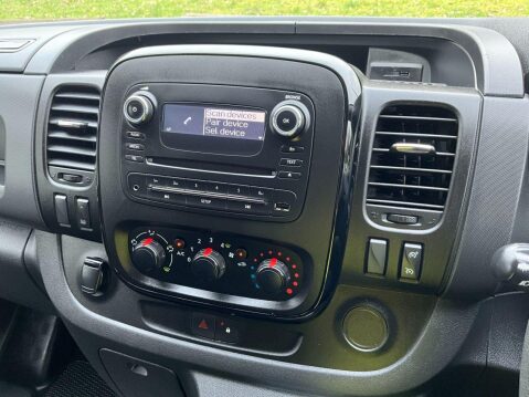 Vauxhall Vivaro 1.6 L2H1 2900 SPORTIVE CDTI 120 BHP 19
