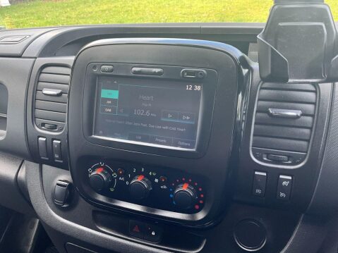 Vauxhall Vivaro 1.6 L1H1 2700 LIMITED EDITION NAV CDTI P/V BITURBO S/S 125 BHP 26