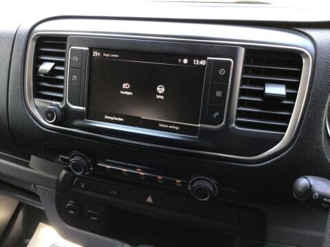 Vauxhall Vivaro 1.5 L2H1 2900 SPORTIVE S/S 101 BHP 20