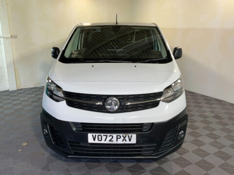 Vauxhall Vivaro 1.5 L2H1 F2900 DYNAMIC S/S 101 BHP 2