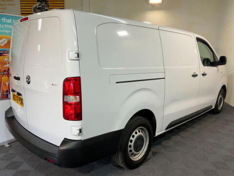 Vauxhall Vivaro 1.5 L2H1 F2900 DYNAMIC S/S 101 BHP 6