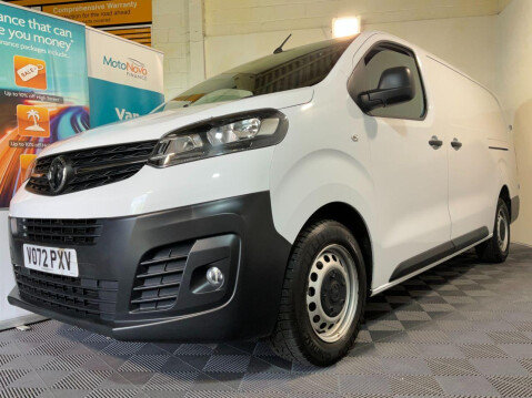 Vauxhall Vivaro 1.5 L2H1 F2900 DYNAMIC S/S 101 BHP 39