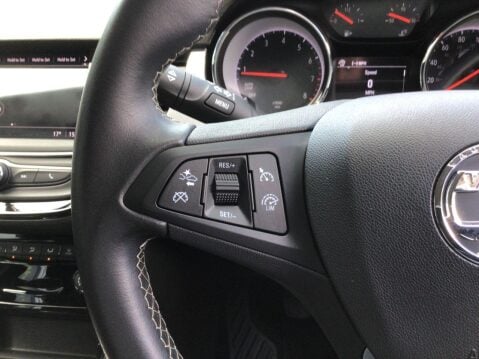Vauxhall Astra 1.2 SRI 5d 144 BHP 32