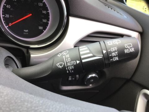 Vauxhall Astra 1.2 SRI 5d 144 BHP 35