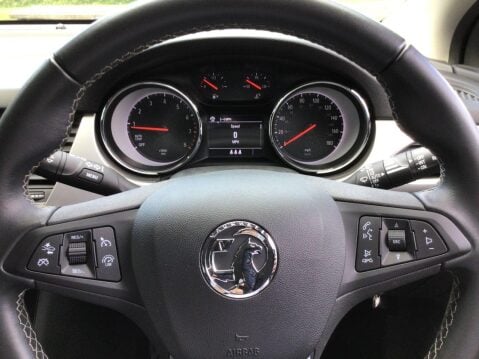 Vauxhall Astra 1.2 SRI 5d 144 BHP 39