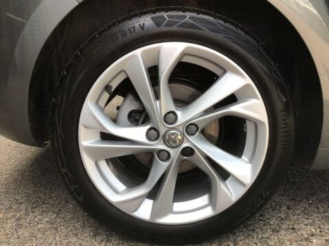 Vauxhall Astra 1.2 SRI 5d 144 BHP 41