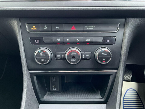SEAT Leon 1.4 ECOTSI FR TECHNOLOGY 3d 150 BHP 19