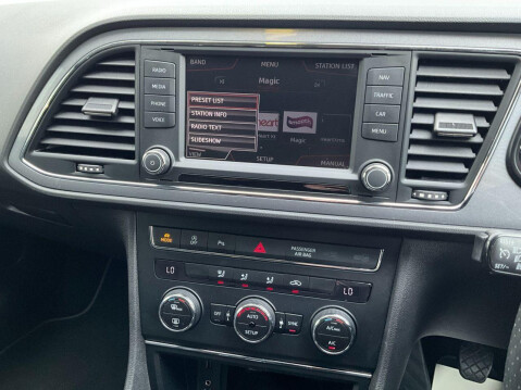 SEAT Leon 1.4 ECOTSI FR TECHNOLOGY 3d 150 BHP 24