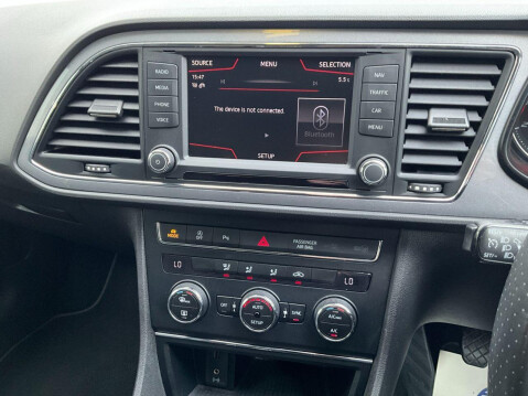 SEAT Leon 1.4 ECOTSI FR TECHNOLOGY 3d 150 BHP 26