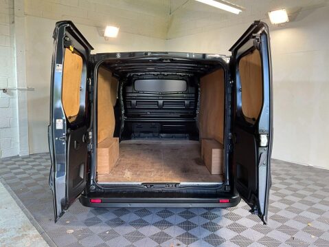 Renault Trafic 2.0 LL30 SPORT DCI 150 BHP 7