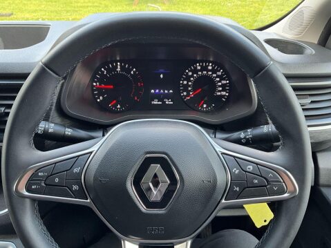 Renault Trafic 2.0 LL30 SPORT DCI 150 BHP 18