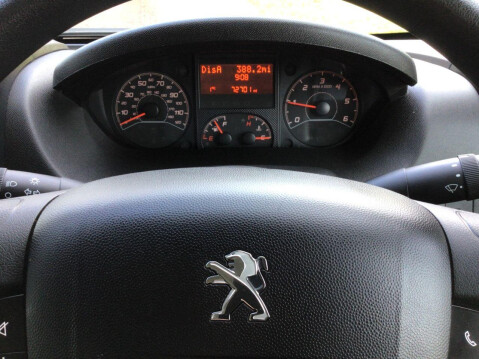 Peugeot Boxer 2.2 BLUEHDI CRC 335 L3 139 BHP 15