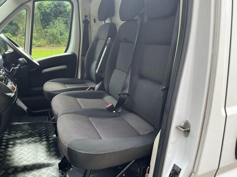 Peugeot Boxer 2.2 BLUEHDI 435 L4H2 PROFESSIONAL P/V 139 BHP 11