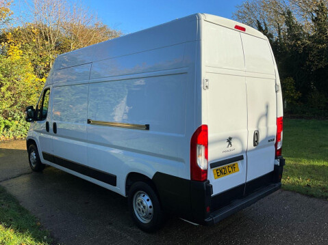 Peugeot Boxer 2.2 BLUEHDI 335 L3H3 PROFESSIONAL P/V 139 BHP 4