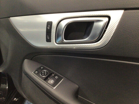 Mercedes-Benz SLC 2.0 SLC 300 AMG LINE 2d 241 BHP 36