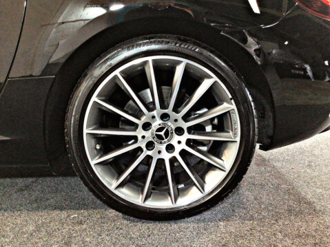 Mercedes-Benz SLC 2.0 SLC 300 AMG LINE 2d 241 BHP 42