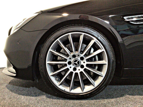 Mercedes-Benz SLC 2.0 SLC 300 AMG LINE 2d 241 BHP 41