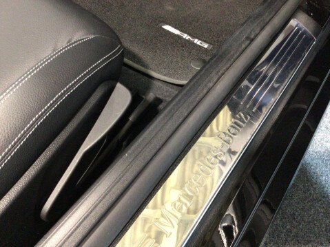 Mercedes-Benz SLC 2.0 SLC 300 AMG LINE 2d 241 BHP 37