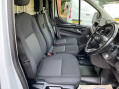 Ford Transit Custom 2.0 300 TREND P/V L2 H1 104 BHP 13