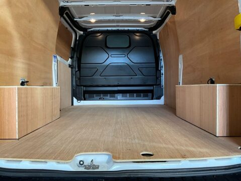 Ford Transit Custom 2.0 300 LEADER P/V ECOBLUE 129 BHP 8