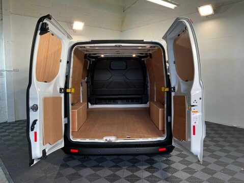 Ford Transit Custom 2.0 300 LEADER P/V ECOBLUE 129 BHP 7