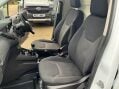 Ford Transit Courier 1.0 LIMITED 99 BHP 12
