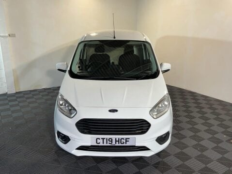 Ford Transit Courier 1.0 LIMITED 99 BHP 2