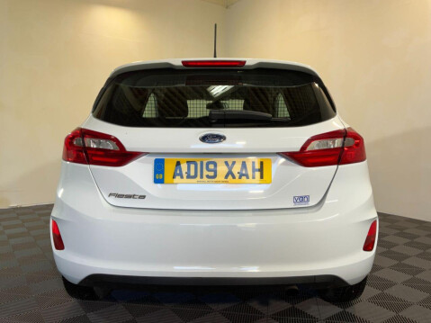 Ford Fiesta 1.5 BASE TDCI 85 BHP 5