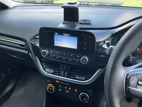 Ford Fiesta 1.5 BASE TDCI 85 BHP 15