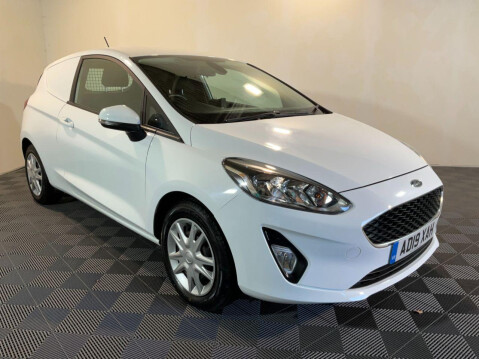 Ford Fiesta 1.5 BASE TDCI 85 BHP 1