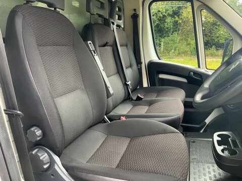Citroen Relay 2.2 35 L3 X BLUEHDI S/S 139 BHP 12
