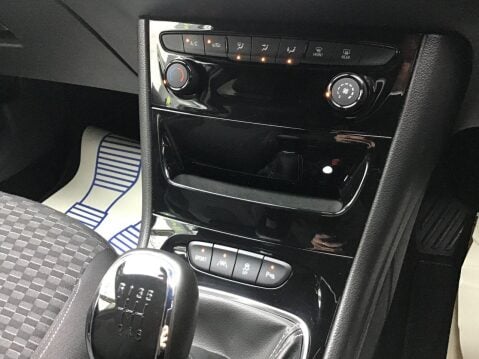 Vauxhall Astra 1.4 SRI 5d 148 BHP 23