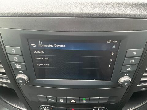 Mercedes-Benz Vito 2.0 114 CDI Progressive G-Tronic RWD L2 Euro 6 (s/s) 5dr (LWB) 27