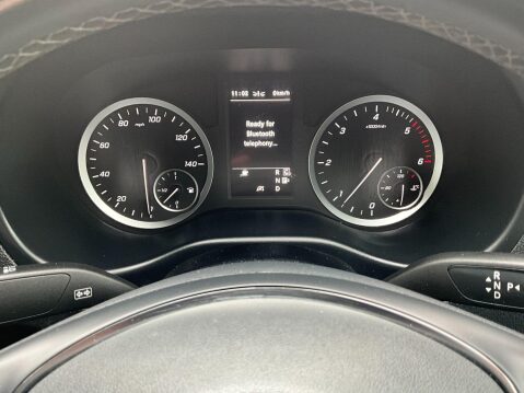 Mercedes-Benz Vito 2.0 114 CDI Progressive G-Tronic RWD L2 Euro 6 (s/s) 5dr (LWB) 33