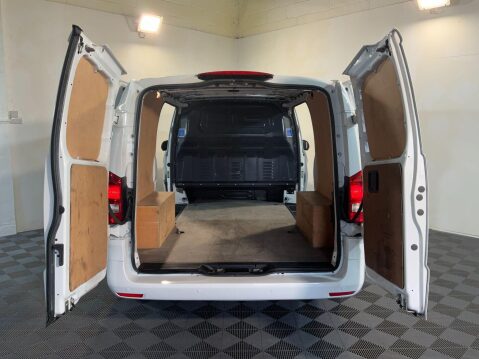 Mercedes-Benz Vito 2.0 114 CDI Progressive G-Tronic RWD L2 Euro 6 (s/s) 5dr (LWB) 8