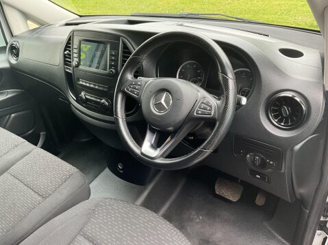 Mercedes-Benz Vito 2.0 114 CDI Progressive G-Tronic RWD L2 Euro 6 (s/s) 5dr (LWB) 10