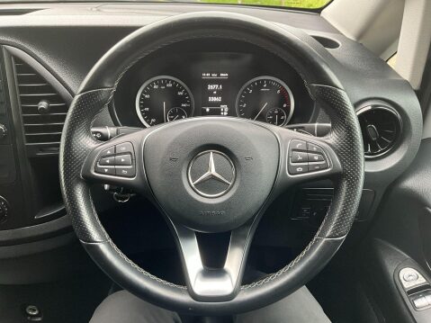 Mercedes-Benz Vito 2.0 114 CDI Progressive G-Tronic RWD L2 Euro 6 (s/s) 5dr (LWB) 14