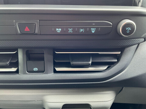 Ford Transit Custom 2.0 300 EcoBlue Limited Crew Van Auto L2 H1 Euro 6 (s/s) 5dr 52