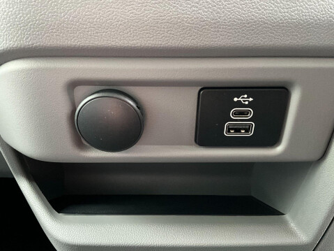 Ford Transit Custom 2.0 300 EcoBlue Limited Crew Van Auto L2 H1 Euro 6 (s/s) 5dr 55