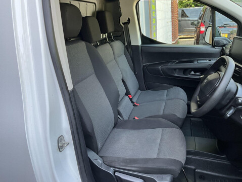 Peugeot Partner 1.5 BlueHDi 1000 Professional Premium Standard Panel Van SWB Euro 6 5dr 11