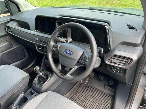 Ford Transit Courier 1.0 EcoBoost Limited L1 Euro 6 (s/s) 5dr 12