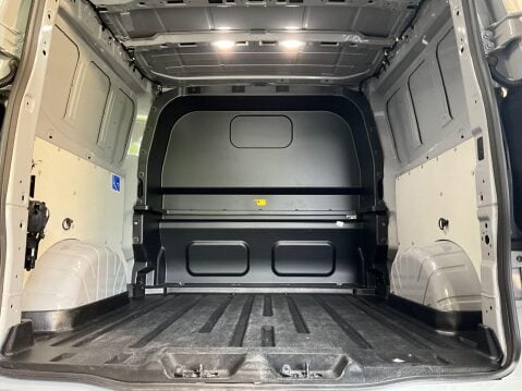 Ford Transit Custom 2.0 300 EcoBlue Limited Crew Van Auto L2 H1 Euro 6 (s/s) 5dr 10