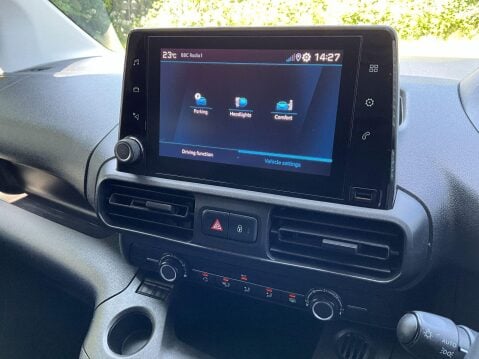 Peugeot Partner 1.5 BlueHDi 1000 Professional Standard Panel Van SWB Euro 6 (s/s) 5dr 22