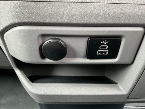 Ford Transit Custom 2.0 320 EcoBlue Limited Auto L1 H1 Euro 6 (s/s) 5dr 42