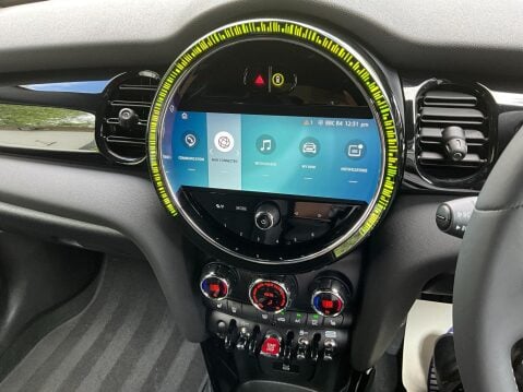 Mini Hatch 1.5 Cooper Sport Steptronic Euro 6 (s/s) 5dr 34